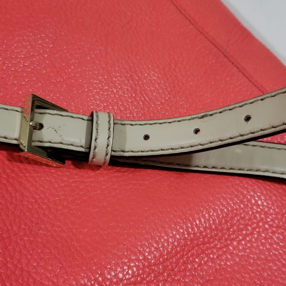 KATE SPADE CROSSBODY HANDBAG WITH FOLD OVER POCKET - Picture 13 of 15